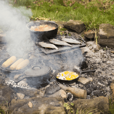 Set de cuisson 5 pièces pour feu de camp - Dutch Oven - Esschert Design