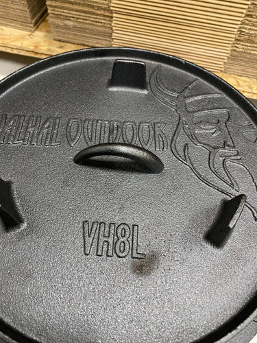 Deuxième chance Valhal Outdoor - Marmite norvégienne 8L, avec pieds - 196